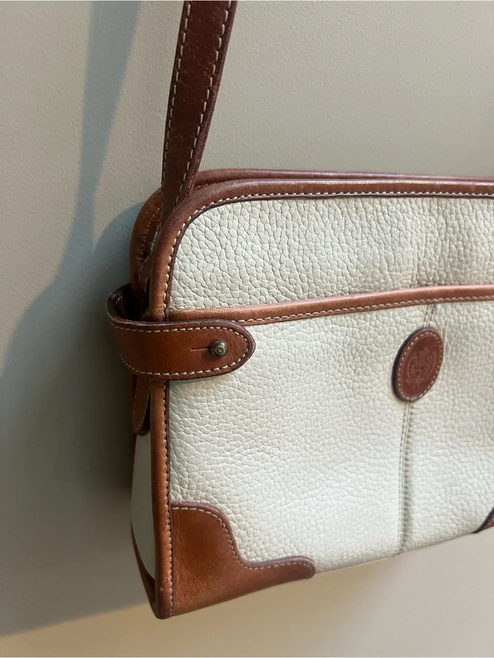 Liz Claiborne off white pebble leather  Crossbody Bag